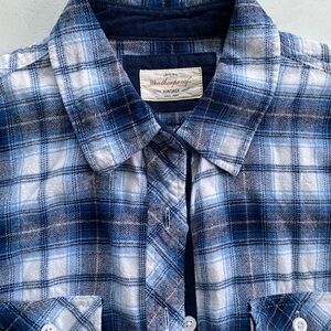 Weatherproof Vintage Navy and White Plaid Shirt